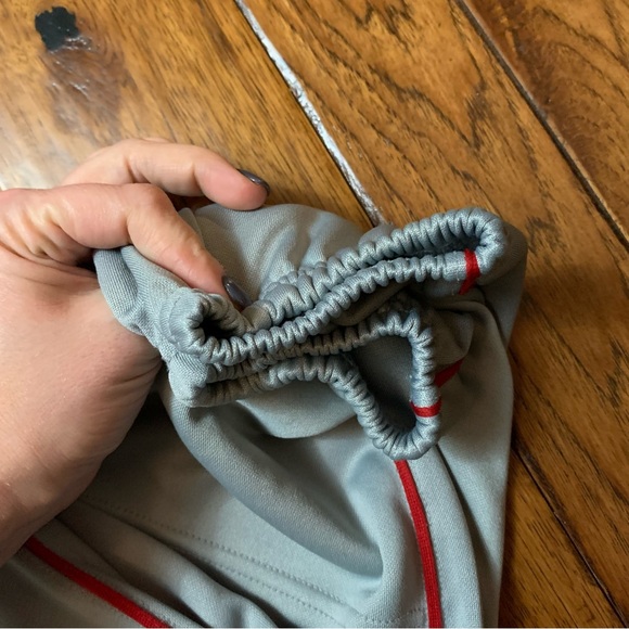 Rawlings | Gray with red piping baseball knickers | sz M - Picture 14 of 14